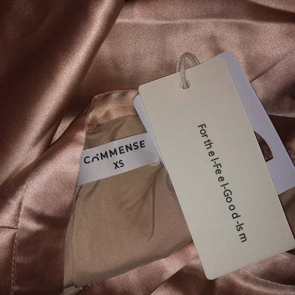 NWT high waisted satin flowy midi skirt by Commense in size XS - Picture 5 of 6